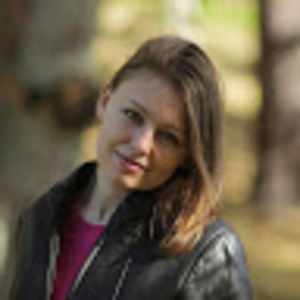 Meet your Posher, Emiliya